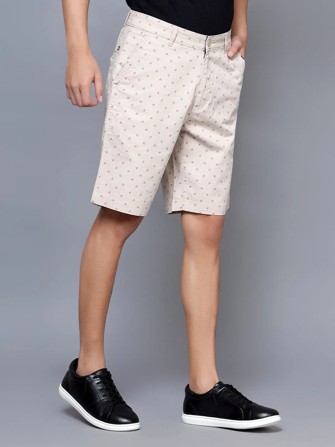 Men Khaki Shorts