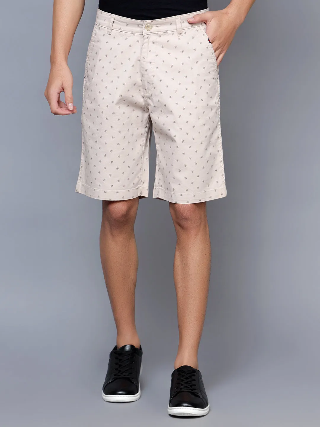 Men Khaki Shorts