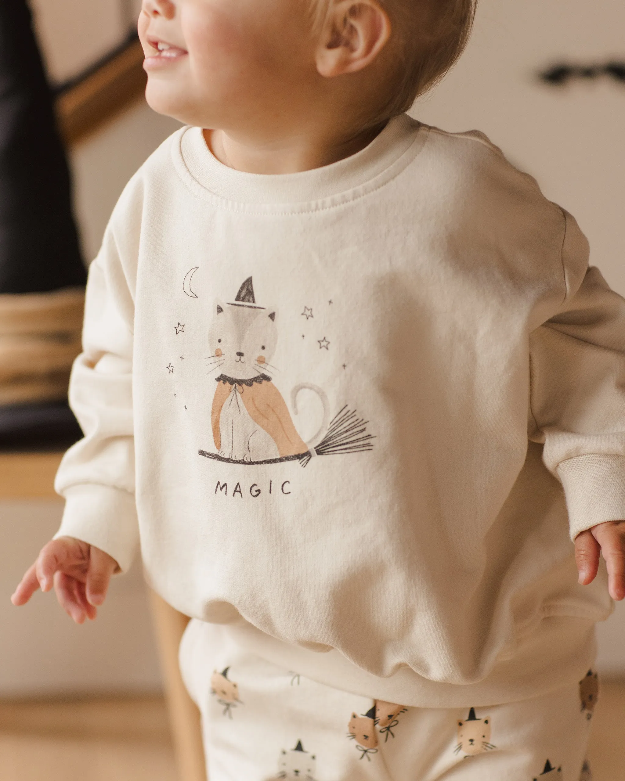 Relaxed Fleece Sweat | Magic